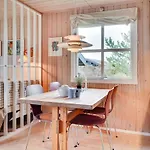 Semesterbostad Asina - 400m From The Sea By Interhome