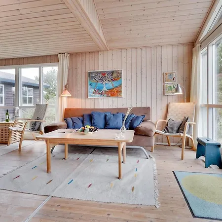Asina - 400m From The Sea By Interhome *